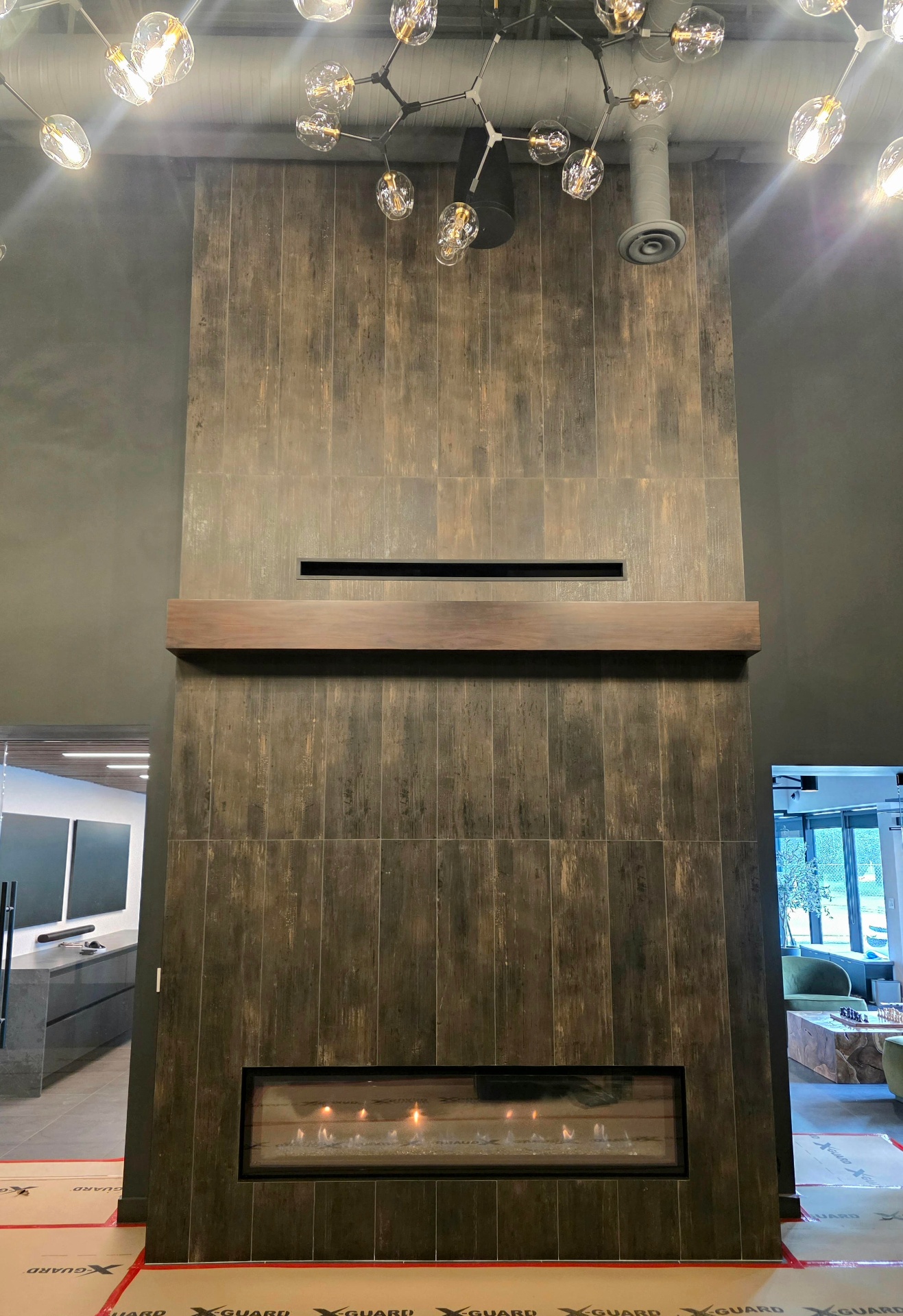 Luxuria Gas Fireplace